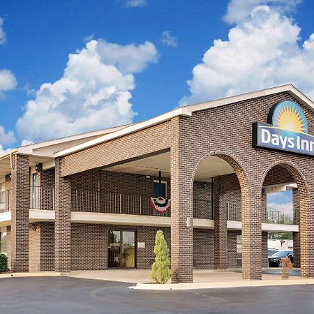 Days Inn By Wyndham Demopolis Exteriör bild